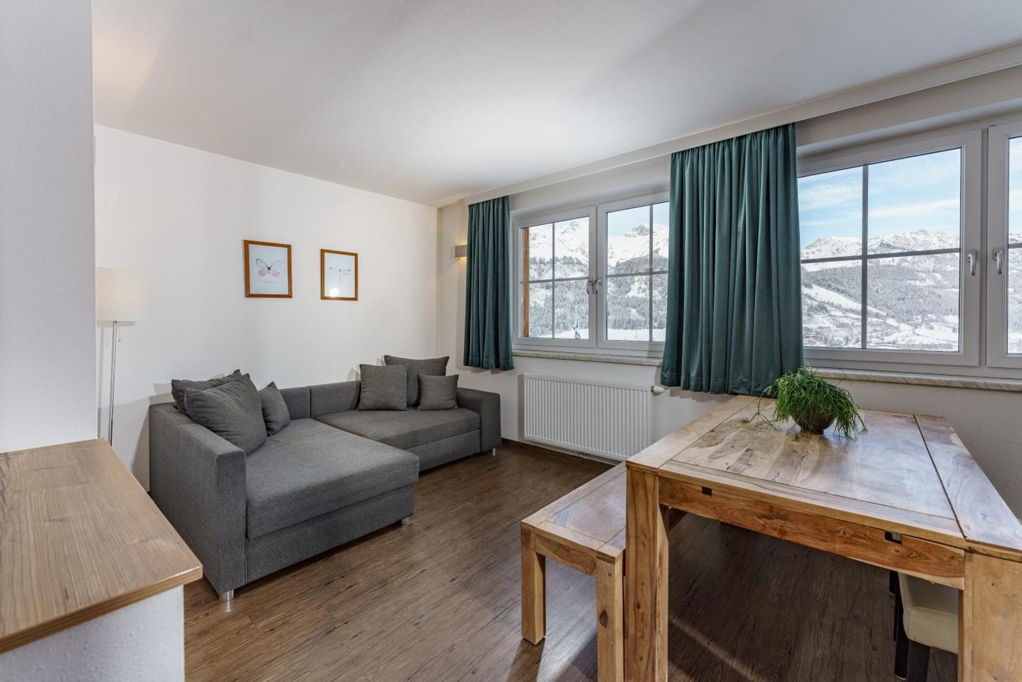 Hubertus Aparthotel *